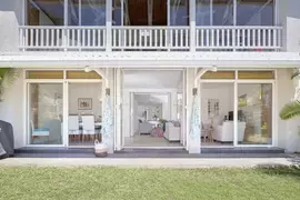 White Oaks 2 Bedroom Pool and Sea View Apartment 10B